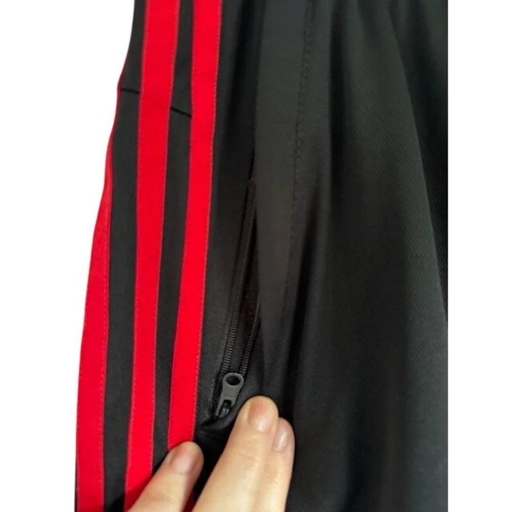 Adidas Mens Athletic Shorts Gray Red‎ Stripes Logo AEROREADY Size L